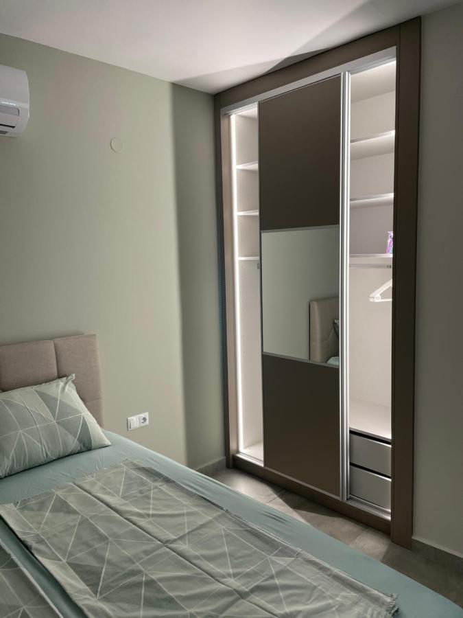 Apartament Asterias Néa Péramos Zewnętrze zdjęcie